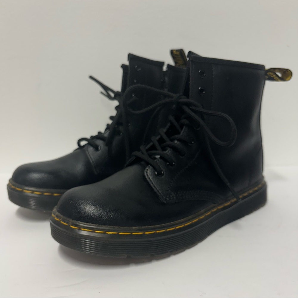 DR. MARTENS Zavala Black Leather Lace Up Boots Women’s Size 5